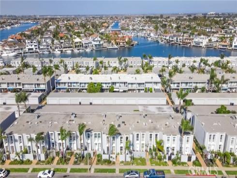 4001  Warner  , Huntington Beach, CA