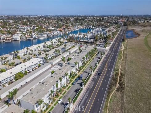 4001  Warner  , Huntington Beach, CA