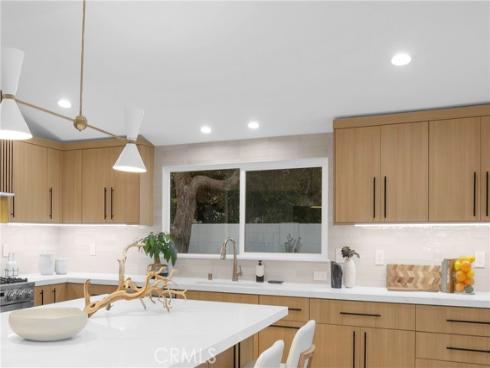 20942  Queens Park  , Huntington Beach, CA