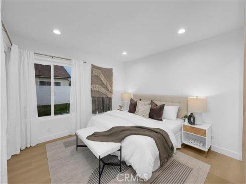 20942  Queens Park  , Huntington Beach, CA