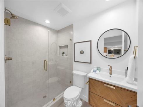 20942  Queens Park  , Huntington Beach, CA