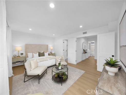 20942  Queens Park  , Huntington Beach, CA