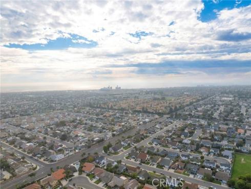 20942  Queens Park  , Huntington Beach, CA