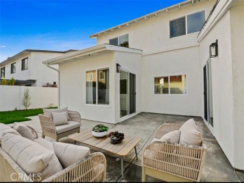 20942 Queens Park , Huntington Beach, CA