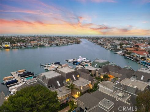 16449  Wimbledon   Lane, Huntington Beach, CA