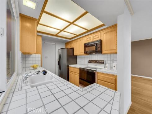 21436  Via Straits  , Huntington Beach, CA