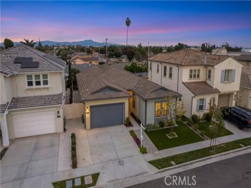 14432  Windfall   Lane, Huntington Beach, CA