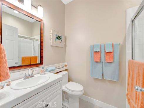 6251  Surfpoint Cir  , Huntington Beach, CA