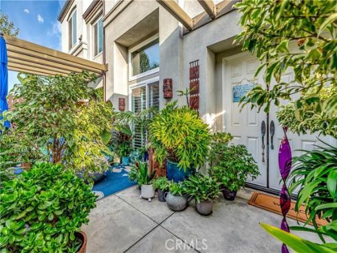 6251  Surfpoint Cir  , Huntington Beach, CA