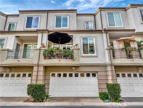 6251  Surfpoint Cir  , Huntington Beach, CA