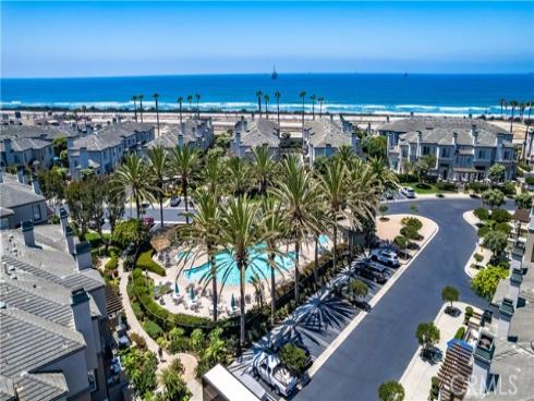 6251  Surfpoint Cir  , Huntington Beach, CA