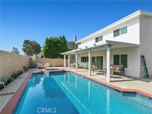 8542  Bayonne  , Huntington Beach, CA