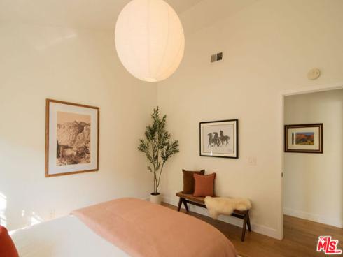 215  Portland   Avenue, Huntington Beach, CA