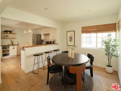 215  Portland   Avenue, Huntington Beach, CA