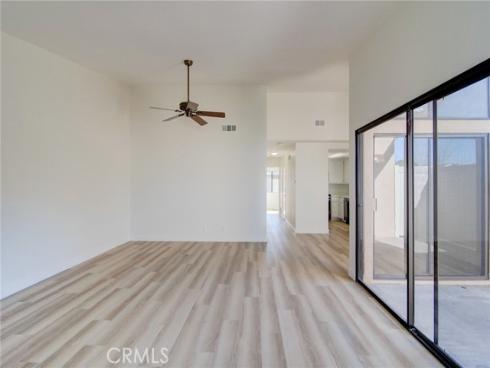 8855  Sutter  520A  Circle, Huntington Beach, CA