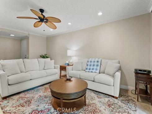 8877  Lauderdale  212B  Court, Huntington Beach, CA