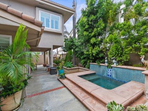 16712  Baruna  , Huntington Beach, CA