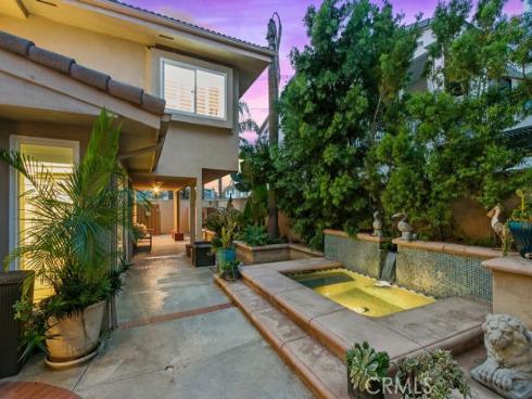 16712  Baruna  , Huntington Beach, CA