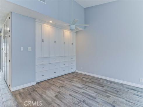 8566  Sierra  911-C , Huntington Beach, CA