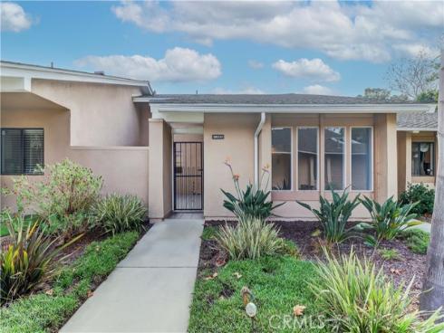 8566  Sierra  911-C , Huntington Beach, CA
