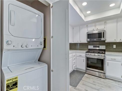 8566  Sierra  911-C , Huntington Beach, CA