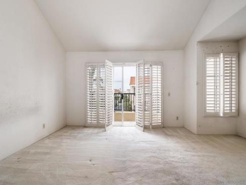 19302  Sawgrass Ln  , Huntington Beach, CA