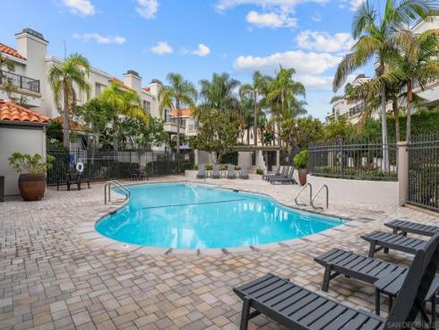 19302  Sawgrass Ln  , Huntington Beach, CA