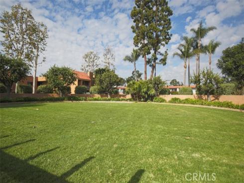 6600  Warner  102  Avenue, Huntington Beach, CA