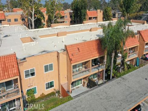 6600  Warner  102  Avenue, Huntington Beach, CA