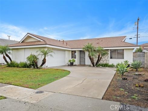 5681  Mangrum  , Huntington Beach, CA