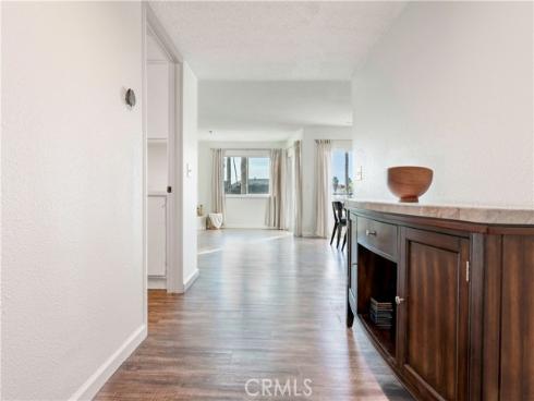 16255  Pacific  106  Circle, Huntington Beach, CA