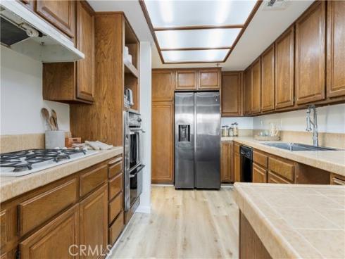 16255  Pacific  106  Circle, Huntington Beach, CA