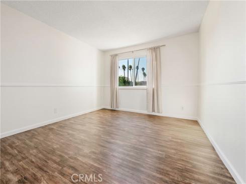 16255  Pacific  106  Circle, Huntington Beach, CA