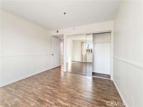 16255  Pacific  106  Circle, Huntington Beach, CA