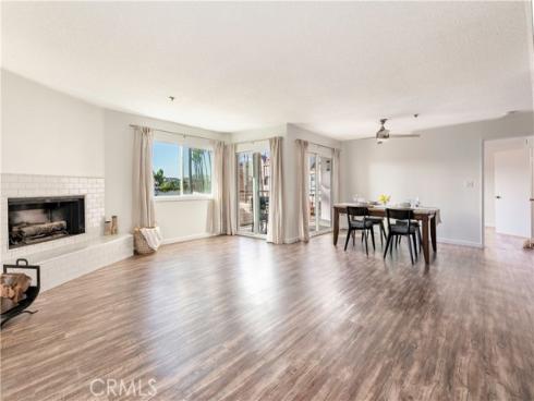 16255  Pacific  106  Circle, Huntington Beach, CA