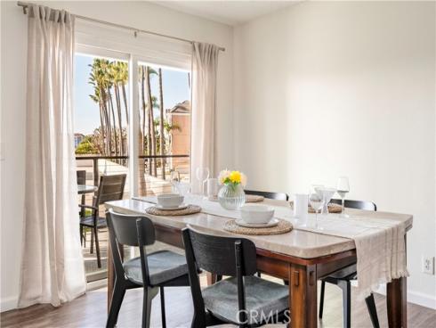 16255  Pacific  106  Circle, Huntington Beach, CA