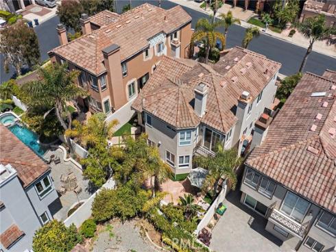 19025  Bayhill   Lane, Huntington Beach, CA