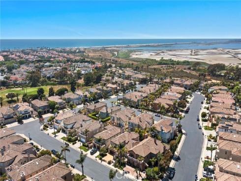 19025  Bayhill   Lane, Huntington Beach, CA