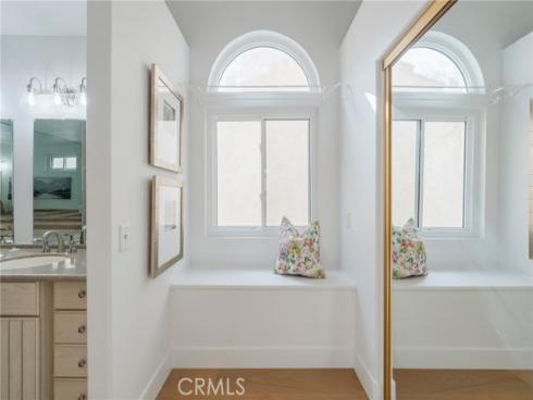 118  8th  , Huntington Beach, CA