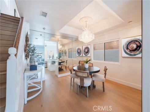 118  8th  , Huntington Beach, CA