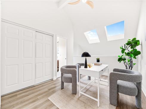 423  18th   Street, Huntington Beach, CA