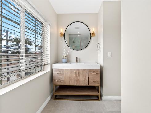 423  18th   Street, Huntington Beach, CA