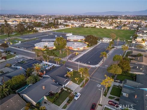 7671  Juliette Low Drive  , Huntington Beach, CA