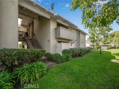 8777  Tulare Drive  411H , Huntington Beach, CA