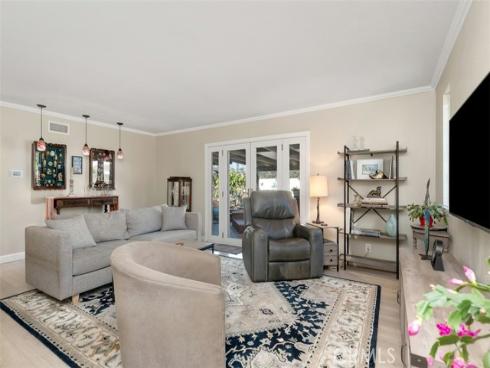 6271  Reubens  , Huntington Beach, CA