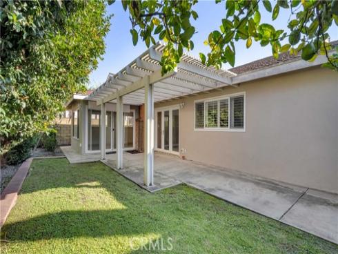 6821  Loyola Drive  , Huntington Beach, CA