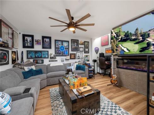 7401  Seabluff  102 , Huntington Beach, CA