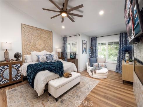 7401  Seabluff  102 , Huntington Beach, CA