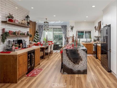 7401  Seabluff  102 , Huntington Beach, CA