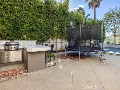 19531  Peninsula  , Huntington Beach, CA